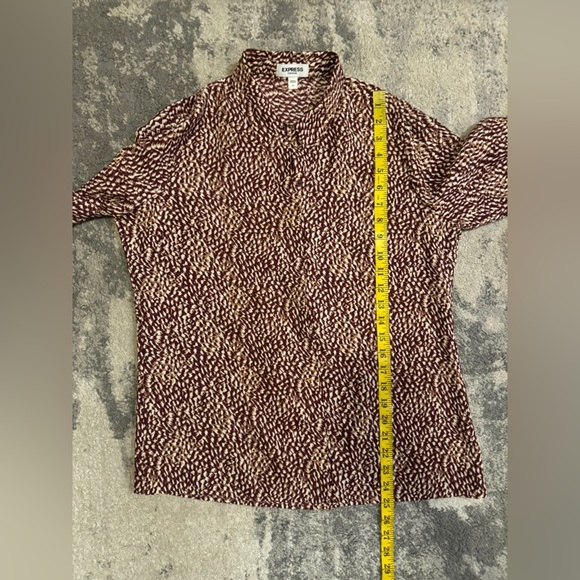 Stylish Women's Express Brown and White Top - Picture 6 of 6